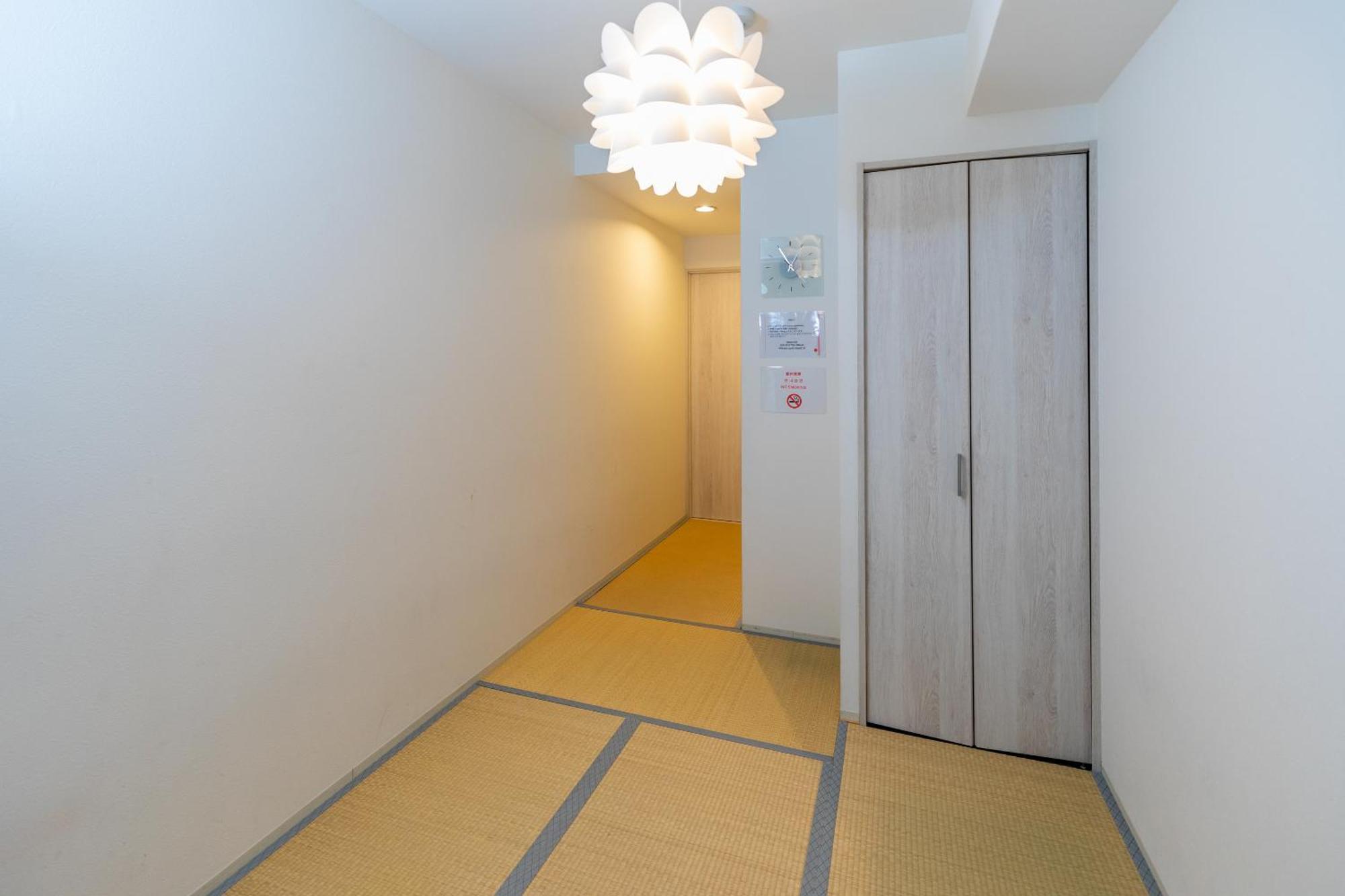 Ferienwohnung Tabist Gloire Ōsaka Exterior foto